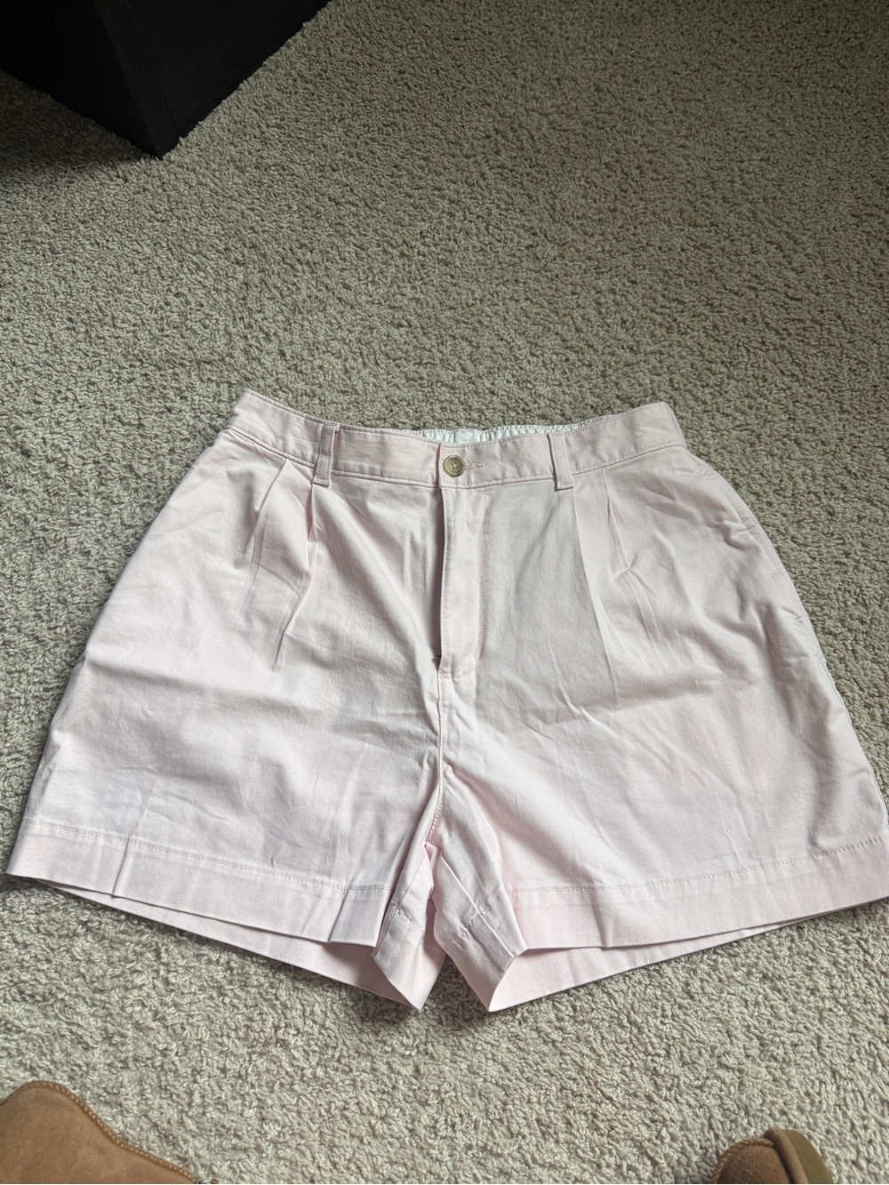 Old Navy Pale Pink Pleated Women's Shorts